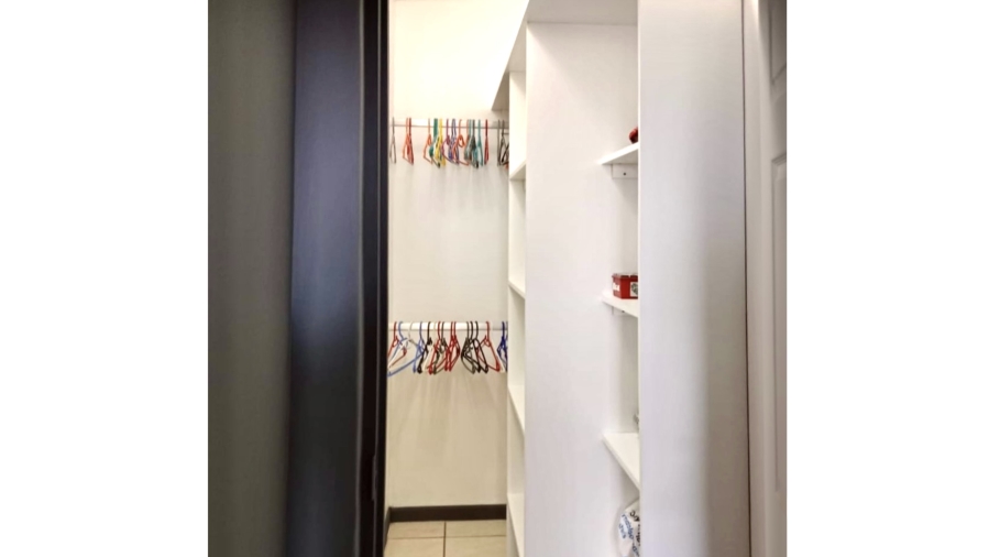 3 Bedroom Property for Sale in Dwarskersbos Western Cape